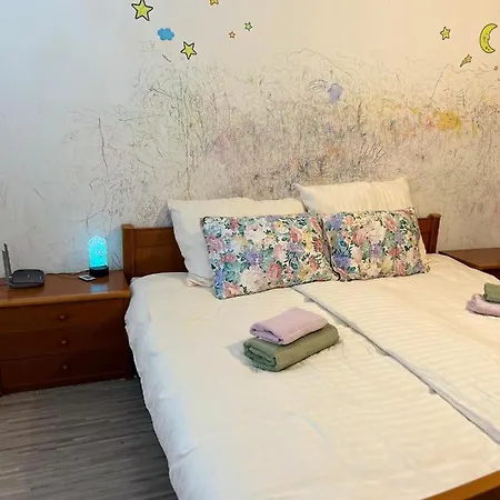 Cozy Studio In Neighbourhood With Prague Apartment Beroun (Central Bohemian)